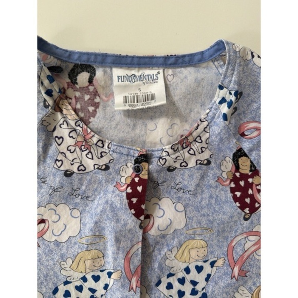 Fundamentals by White Swan Angel of Love Scrub Top Small Blue Pink Ribbon.  3910